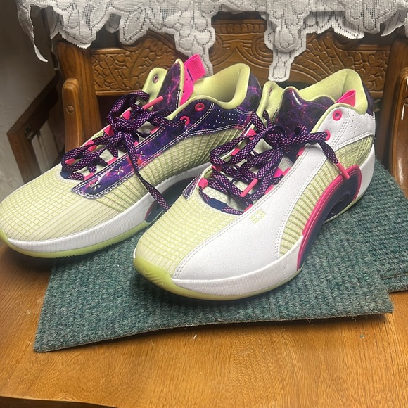 Jordan 35 Low, Luka Doncic, Cosmic Colorway. size 13, worn once. - Picture 2 of 4
